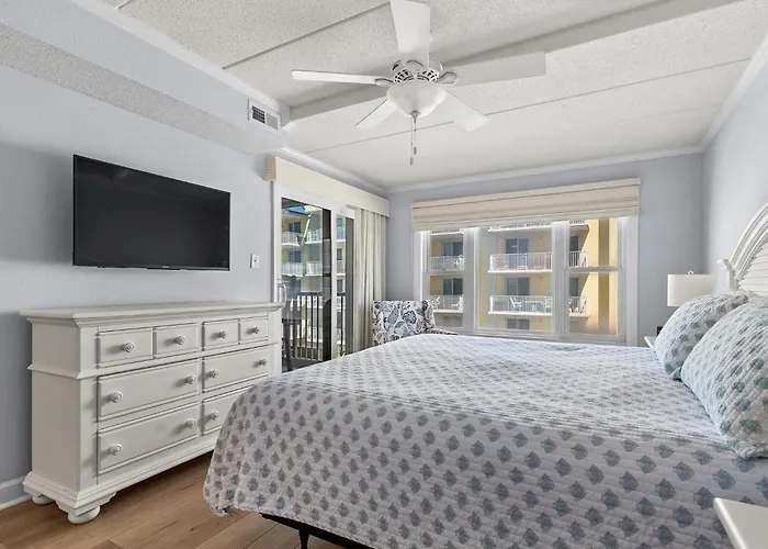 Oceanfront 3rd Floor Retreat Sunrise Views *