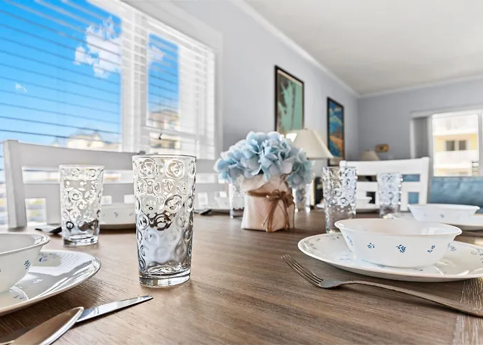 Oceanfront 3rd Floor Retreat Sunrise Views * Ocean City